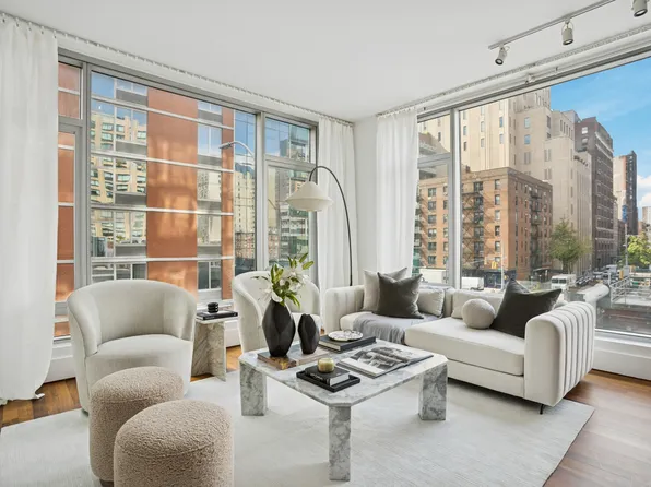 163 West 18th Street image 2 of 9