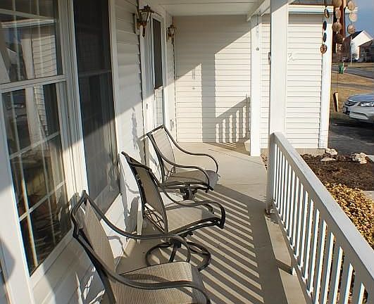 2nd image of 5774 Oatfield Dr