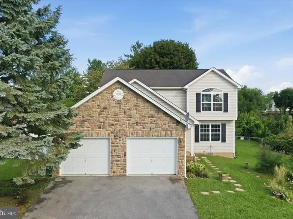 5248 Winchester Ave, Martinsburg, WV 25405