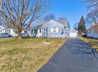 298 Garford Rd, Rochester, NY 14622