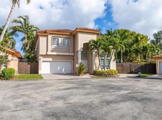 11241 NW 59th Ter, Doral, FL 33178