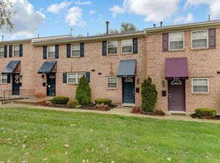 848 Palmer Rd, Columbus, OH 43212