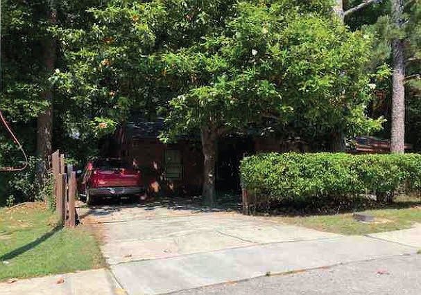 2nd image of 715 Wilkes Rd