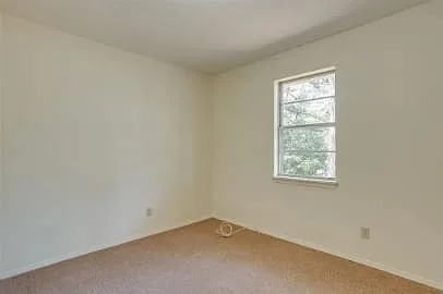 107 McClain St — Photo 14