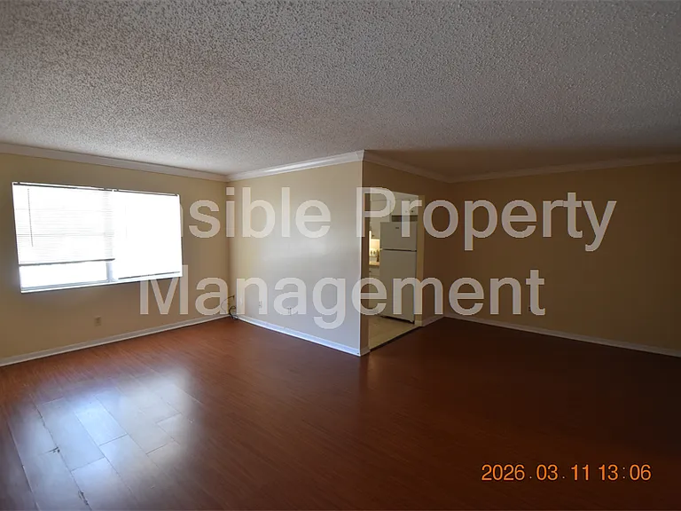 3910 44th St N #C9 — Photo 8