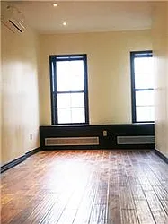 Rented by R New York