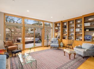 219 Wills Ln NW, Bainbridge Island, WA 98110