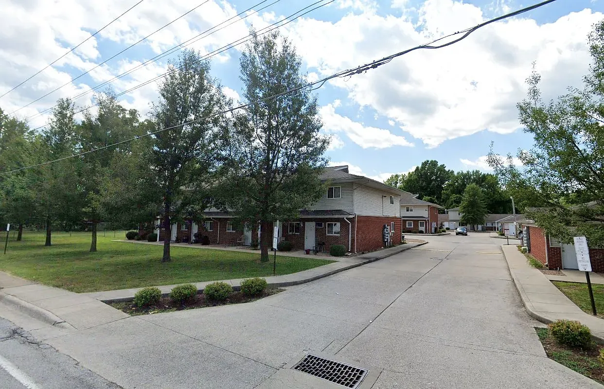 Cornerstone Apartments — Photo 1