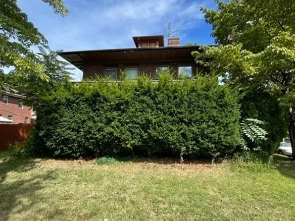 528 Lincoln Way E, Massillon, OH 44646