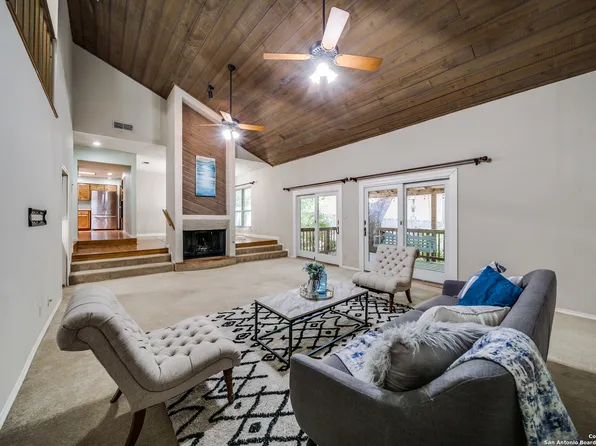 1742 DONERAIL ST, San Antonio, TX 78248