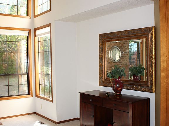 Livingroom - 2nd view