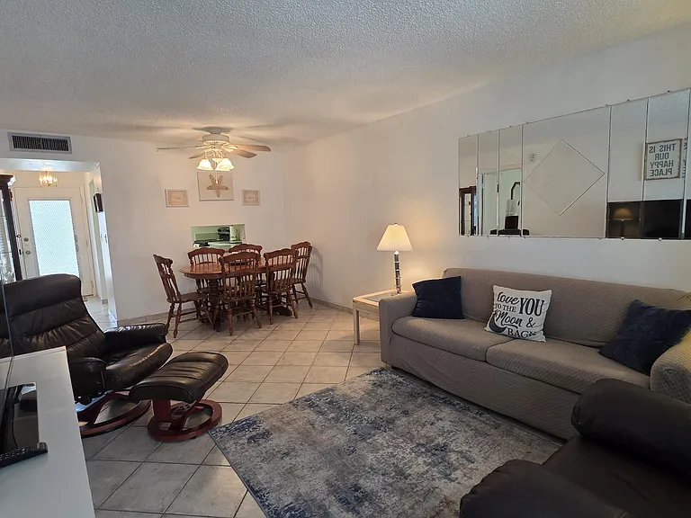 2900 NW 46th Ave #213 — Photo 4