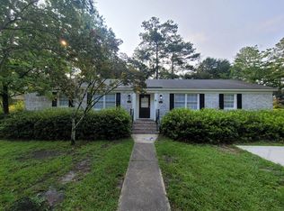825 Montclair Dr, Wilmington, NC 28403