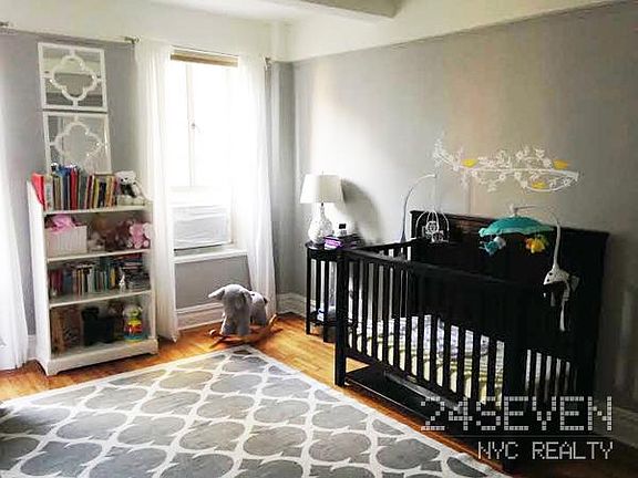 2nd image of 275 Cpw APT 4F
