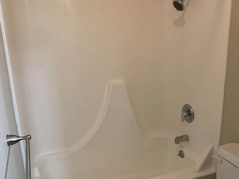 Superior Place Apartments — Photo 57