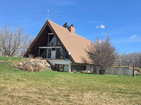 3rd image of 272128 SW Range Road 291 NE