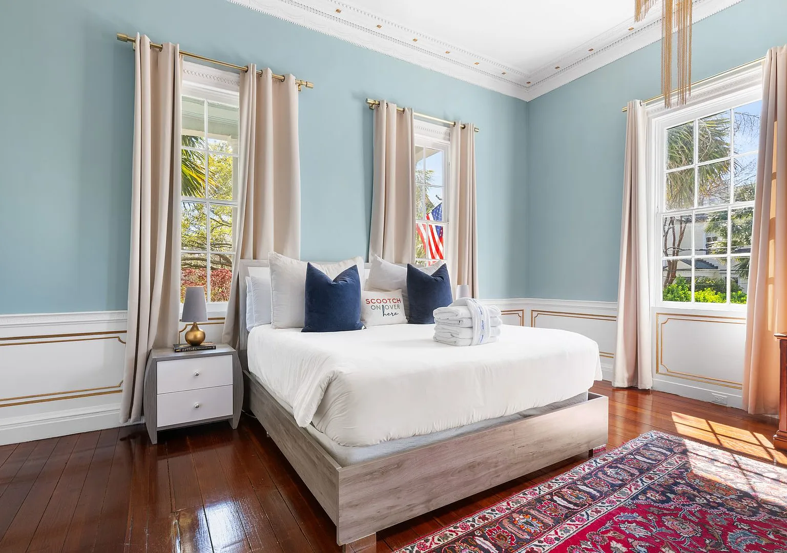 Theodore Galliard House- Magnolia Retreat — Photo 3