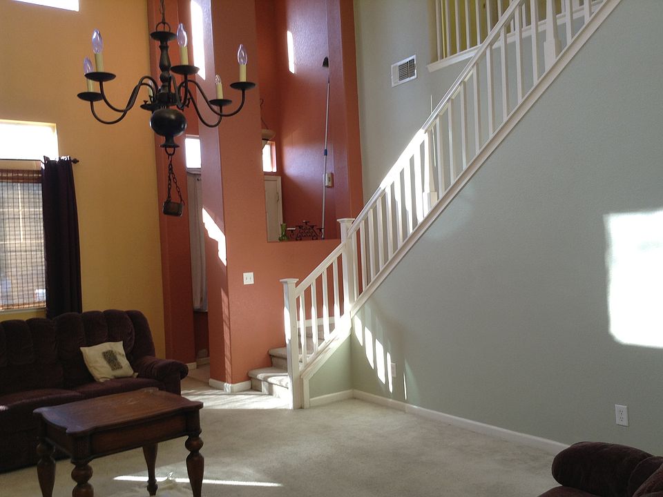 2nd image of 2329 Idaho Way