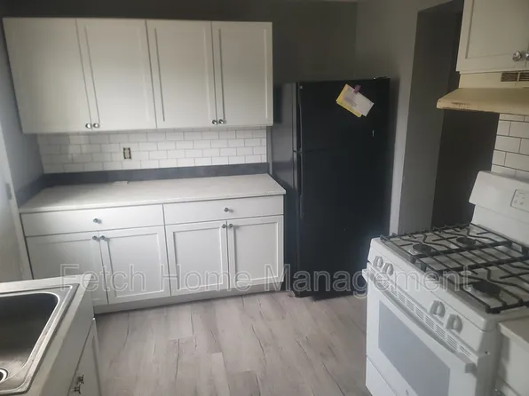 50 Carlisle Ave APT 1, York, PA 17401