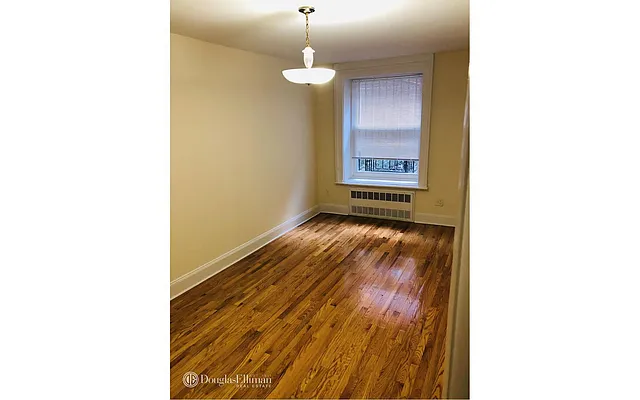 Rented by Douglas Elliman | media 8