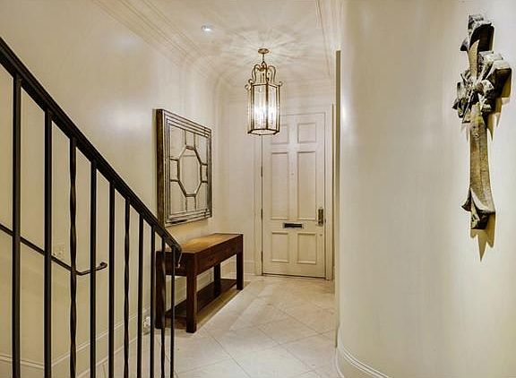 5th image of 3721 Saint Charles Ave APT A