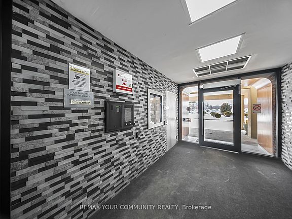4th image of 1338 York Mills Rd #1603