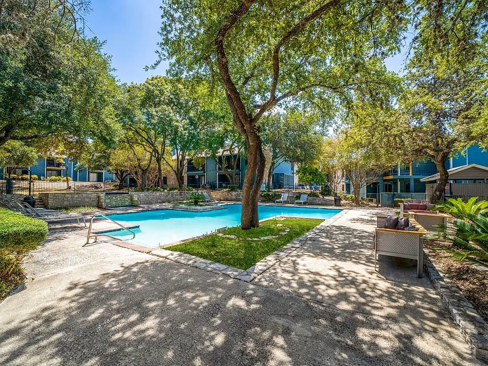 Residences at Medical