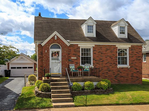 2nd image of 4956 Sunshine Dr