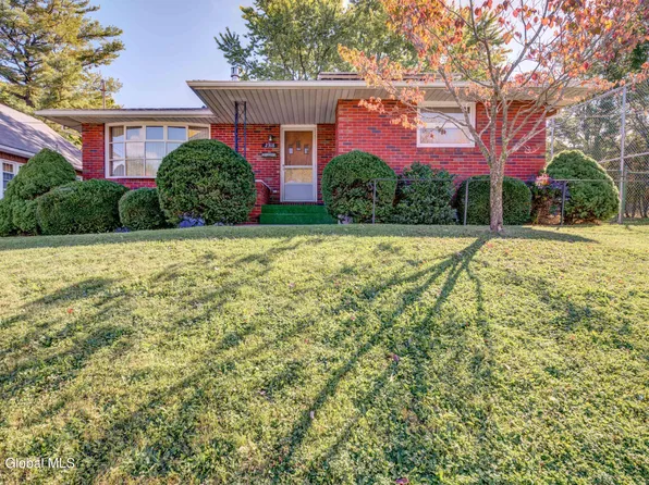 2318 17th Street, Troy, NY 12180