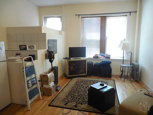Rented by Halstead Real Estate | media 11