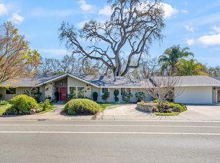 3318 American River Dr, Sacramento, CA 95864