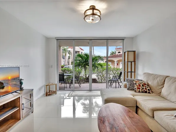 2711 Ocean Club Blvd APT 107, Hollywood, FL 33019