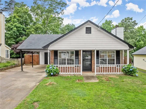 4779 Arden Dr, Buford, GA 30518