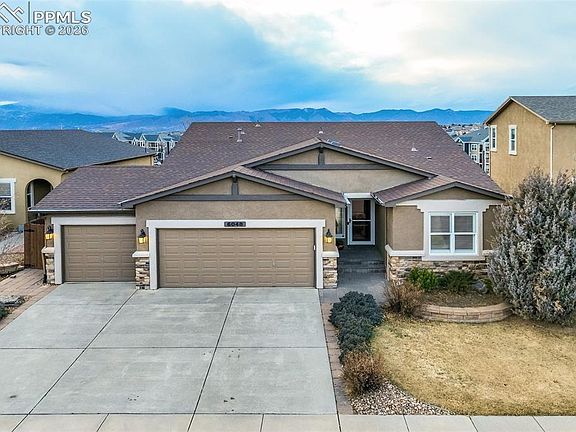2nd image of 6048 Cumbre Vista Way