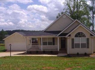 210 Elise Dr, Pickens, SC 29671