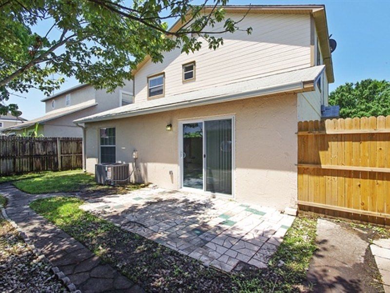1st image of 1049 Cranberry Dr