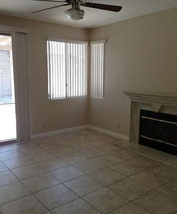 5th image of 3070 Manchester Cir