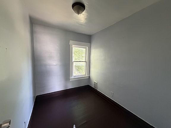 4th image of 131 Rauber St #2