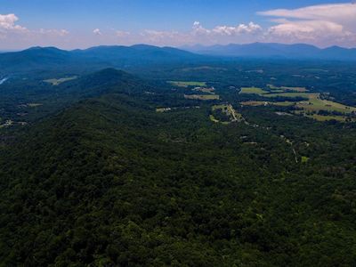 Mountain Crest Ln, Elon, VA, 24572