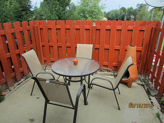 5th image of 651 Sturbridge Dr Unit 13