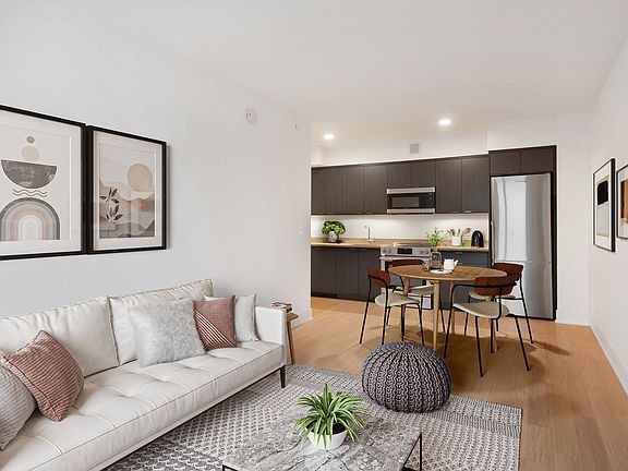 4th image of 662 Pacific St APT 11Q