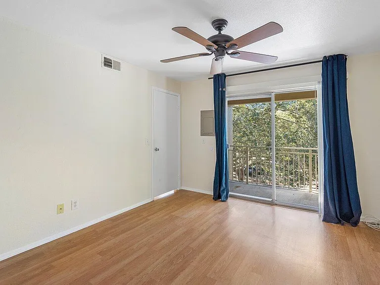 1825 Palm Cove Blvd #7-306 — Photo 16