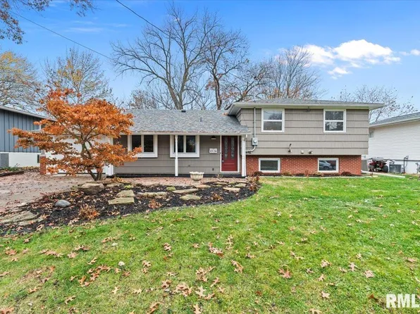 1520 Parklane Dr, Bettendorf, IA 52722