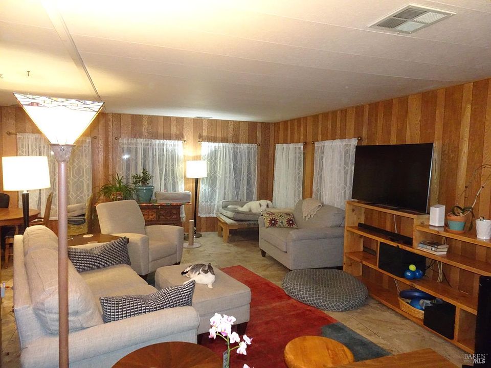 1st image of 102 Cozy Way