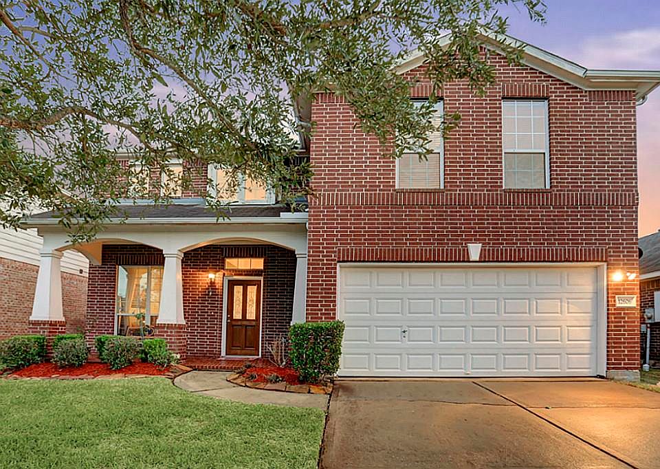 1st image of 12606 Emerald Springs Dr