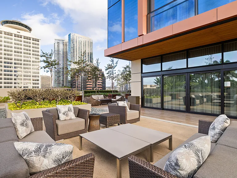 1555 Kapiolani Blvd #1603 — Photo 16