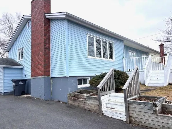5 Prince Street, Clarenville, NL A5A1W4