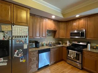 134 D St #2, Boston, MA 02127