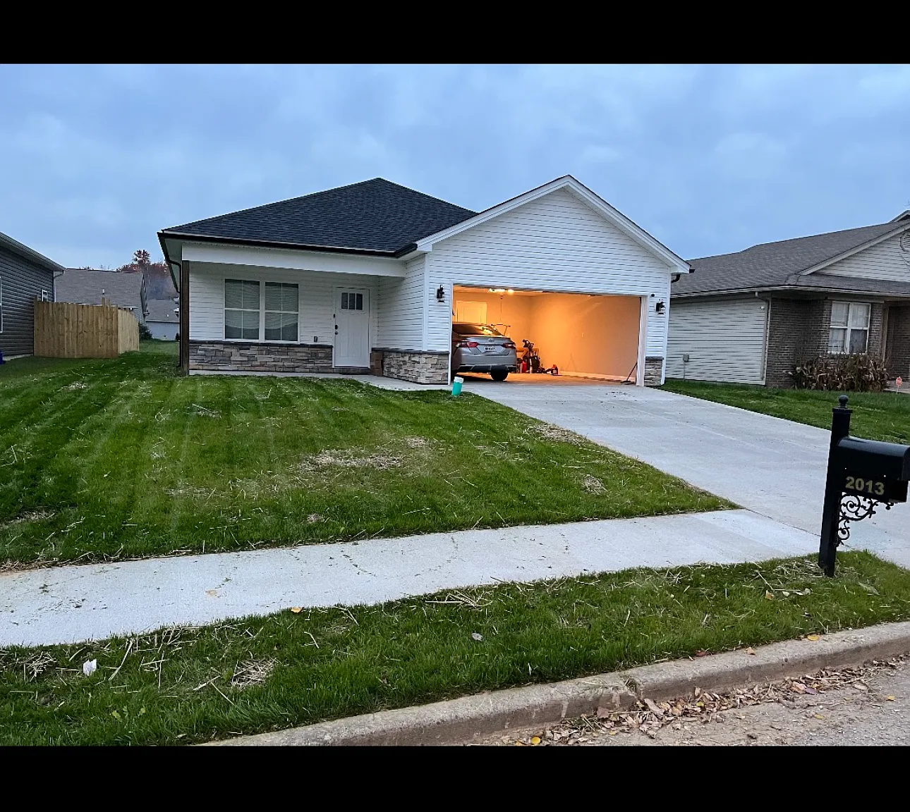 3 bed, 1465 sqft, $1,995 — Photo 2