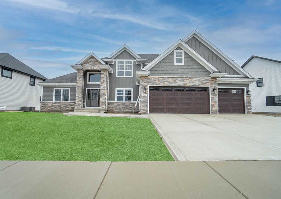 1st image of 13380 Redbud Dr